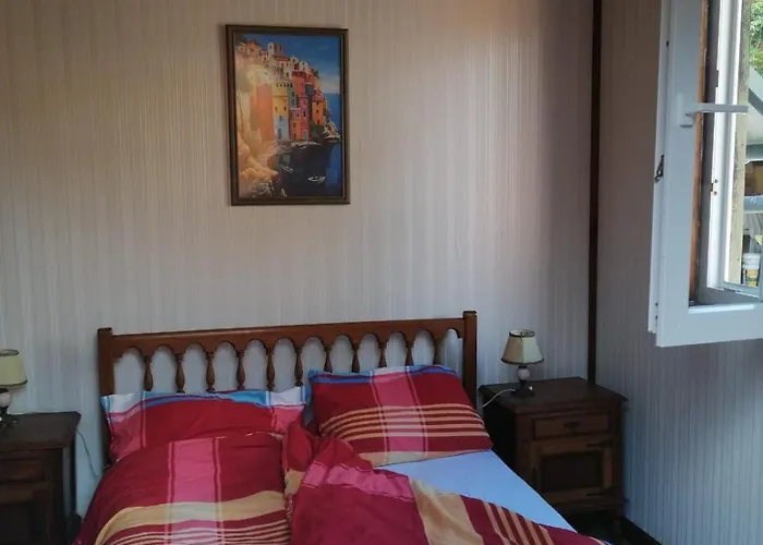 Casa Do Pinheiro Near óbidos With Garden Carvalhal (Leiria)