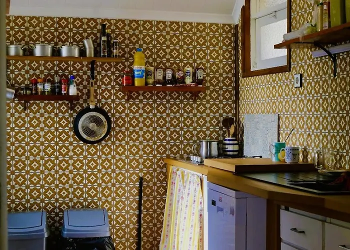 Casa Do Pinheiro Near óbidos With Garden